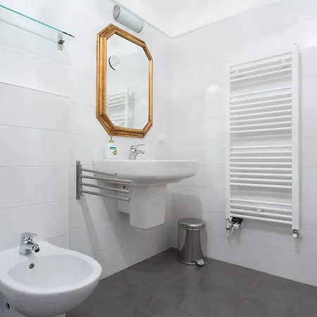 Kunz Apartment