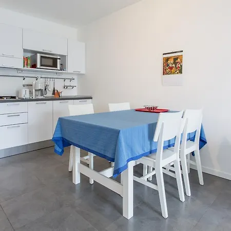 Kunz Apartment *